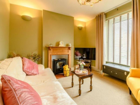 2 Bed in Milford Haven 88529